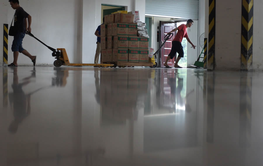 倉(cāng)庫地面混凝土密封固化地坪